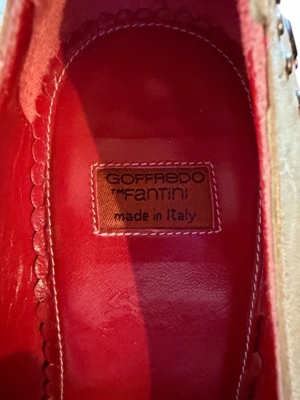 Goffredo Fantini Italian Leather Studded Scalloped Pumps - 39 - Picture 5 of 6